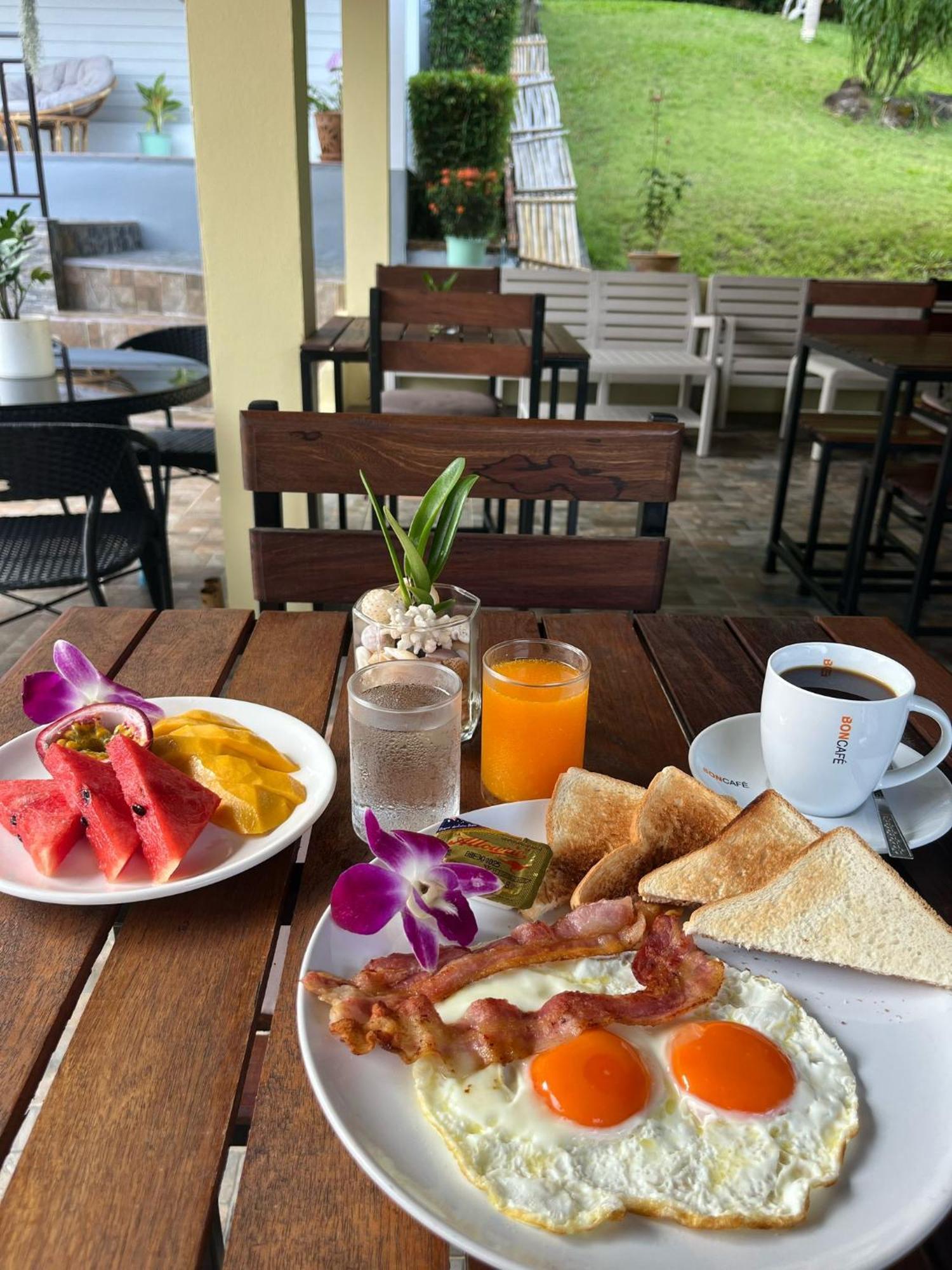 Sawasdee Home Stay Resort & Pool Khao Lak Eksteriør bilde